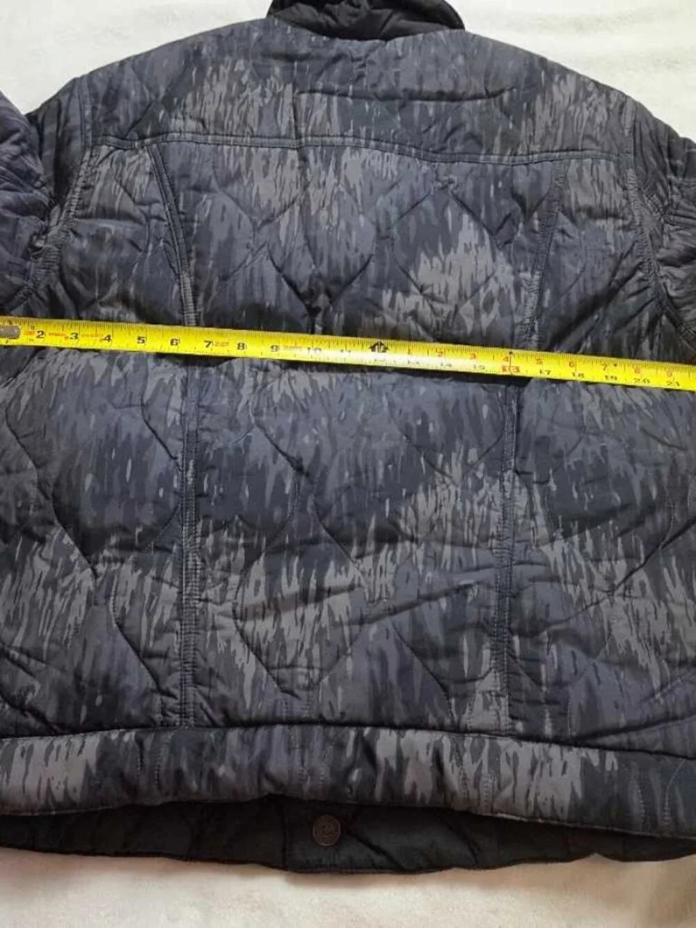 New S Levi's reversible trucker jacket - gray quilted camo - black puffer
